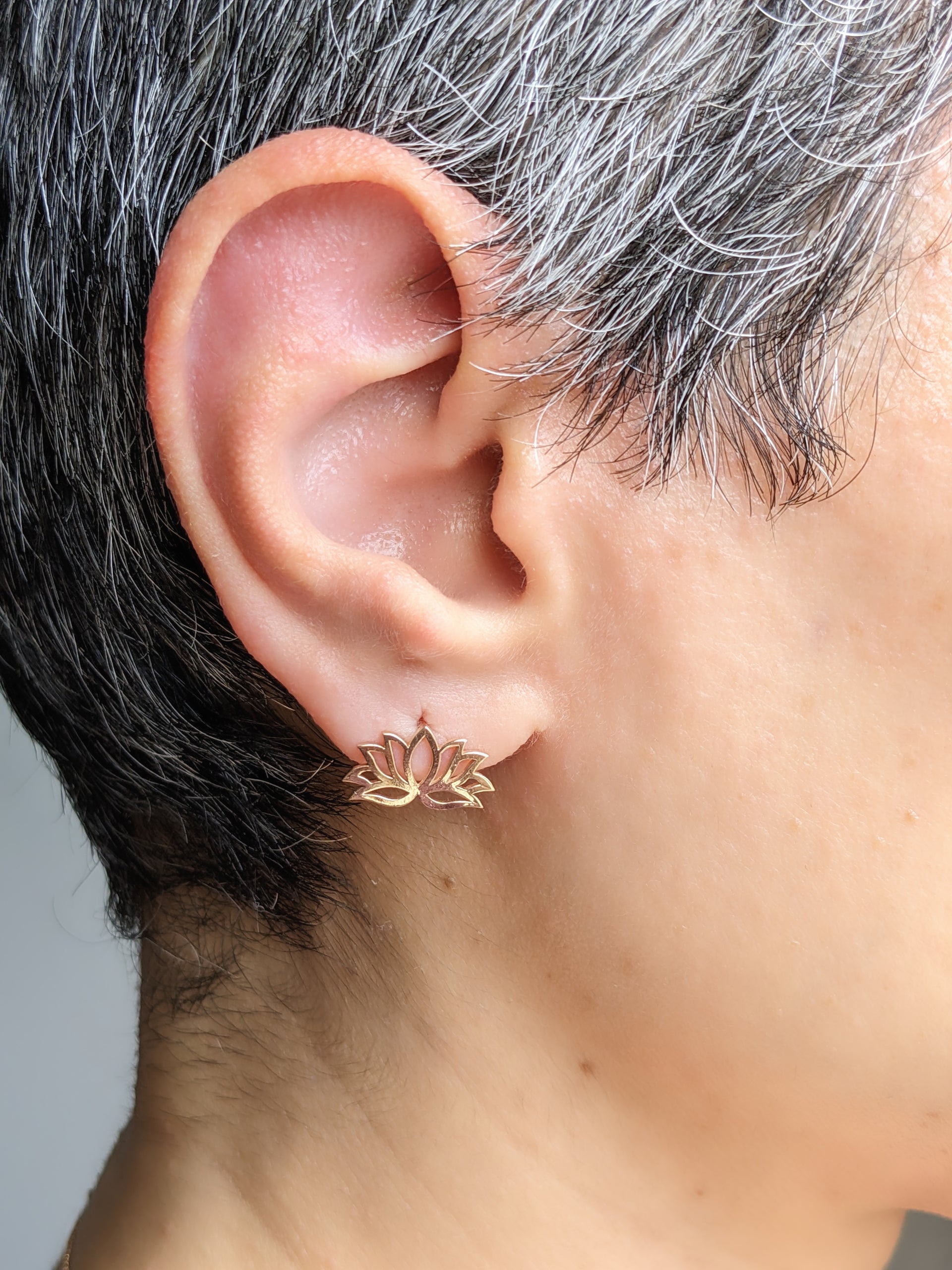 Gold Flower Earrings