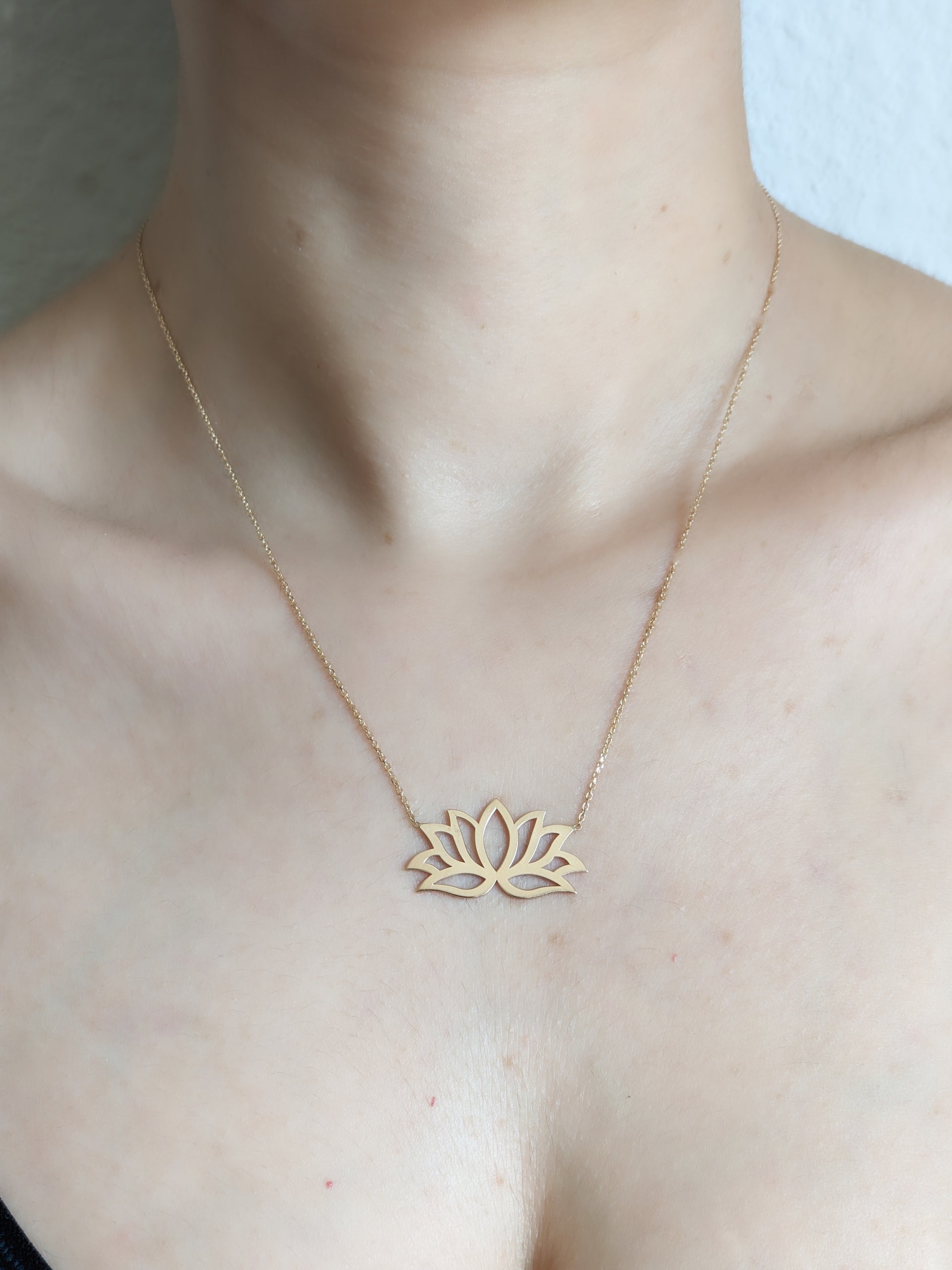 Gold Flower Necklace